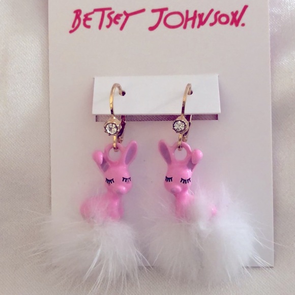 New Betsey Johnson SOMEBUNNYS BABY PUFF EARRINGS - Picture 4 of 8